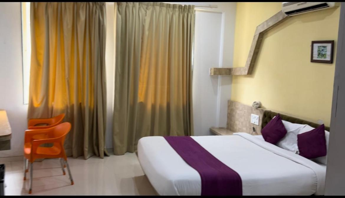Saiba Residency Hotel Pirangut Luaran gambar